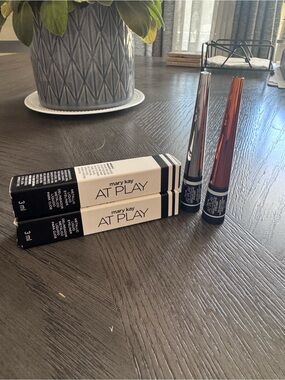 Mary Kay AT PLAY Metallic Silver & Copper Liquid Eyeliners
